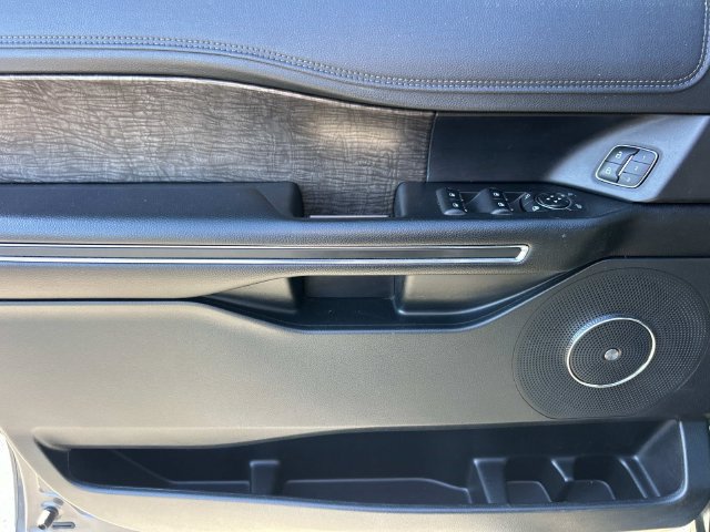 Certified 2021 Ford Expedition Limited RWD image 31