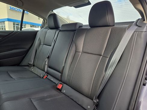 Used 2023 Subaru Legacy Touring XT image 12