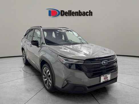 Certified 2025 Subaru Forester Touring w/ Popular Package - Touring AWD/4WD image 7