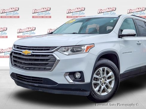 Used 2019 Chevrolet Traverse LT AWD/4WD image 2