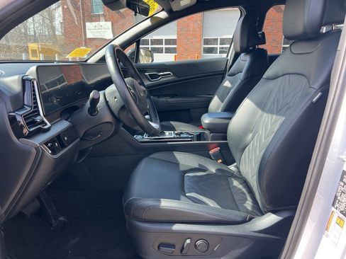 Used 2024 Kia Sportage X-Line image 12