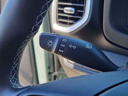 New 2026 Hyundai Venue SEL image 26