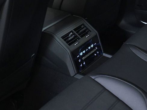 New 2025 Porsche Panamera 4 image 20