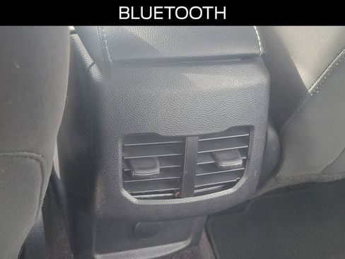 Certified 2017 Ford Fusion SE w/ Fusion SE Technology Package image 9