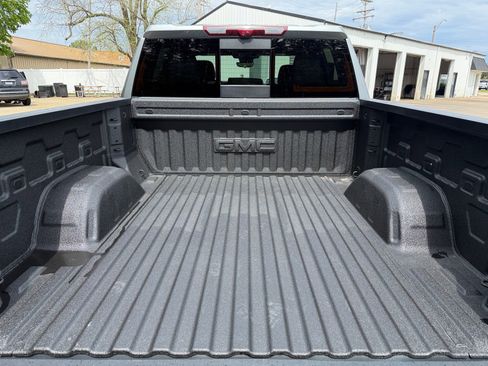 New 2026 GMC Sierra 1500 AT4 w/ AT4 Premium Package image 34