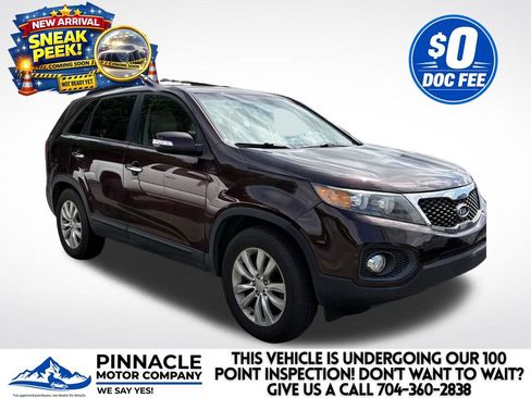 Used 2011 Kia Sorento EX FWD image 1