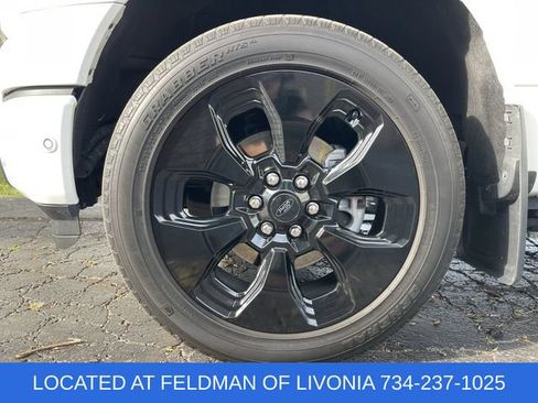 Used 2023 Ford F150 Lightning Platinum AWD/4WD image 33