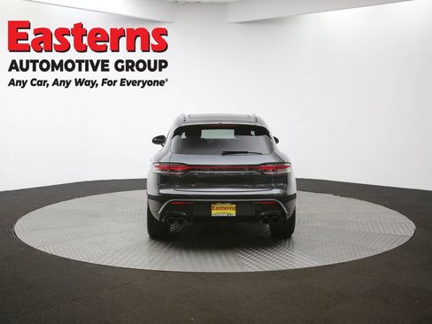 Used 2023 Porsche Macan T image 39