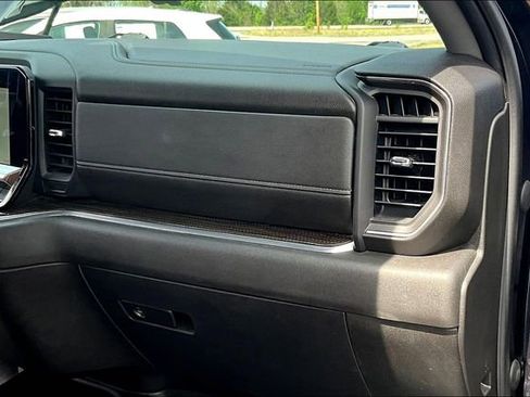 Used 2024 Chevrolet Silverado 2500 LT w/ All Star Edition image 27