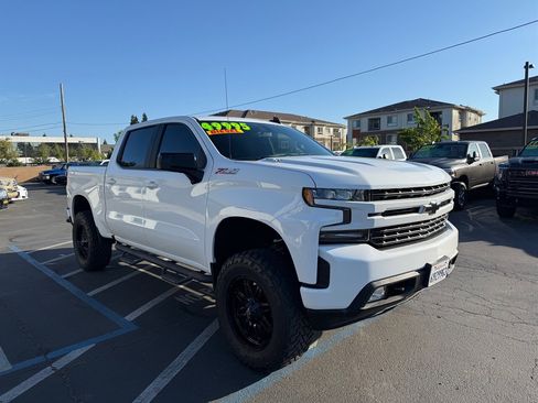 Used 2021 Chevrolet Silverado 1500 RST image 1