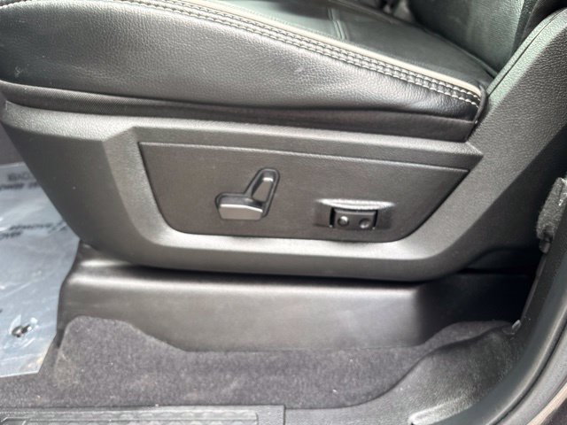 Used 2026 RAM 2500 Laramie AWD/4WD image 36