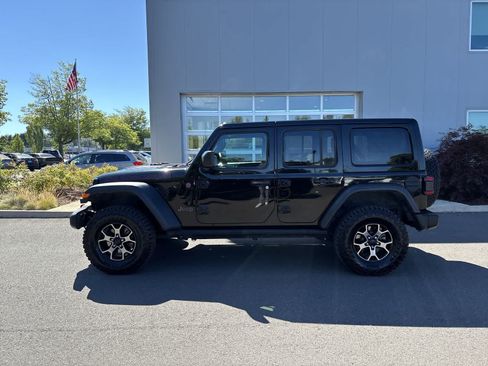 Used 2019 Jeep Wrangler Unlimited Rubicon AWD/4WD image 2