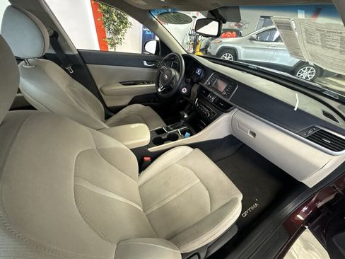 Used 2016 Kia Optima LX w/ LX Convenience Package FWD image 19