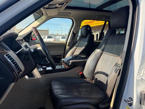 Used 2015 Land Rover Range Rover Supercharged AWD/4WD image 6