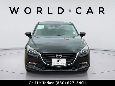 Used 2018 MAZDA MAZDA3 Touring FWD image 2