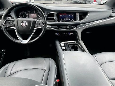 Used 2023 Buick Enclave Essence AWD/4WD image 16