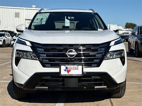 New 2026 Nissan Rogue Platinum w/ Tech Package image 3