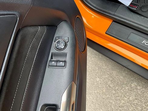 Used 2018 Ford Mustang Shelby GT350 w/ Electronics Package image 14