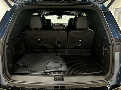 New 2026 Chevrolet Traverse RS w/ LPO, Floor Liner Package image 39