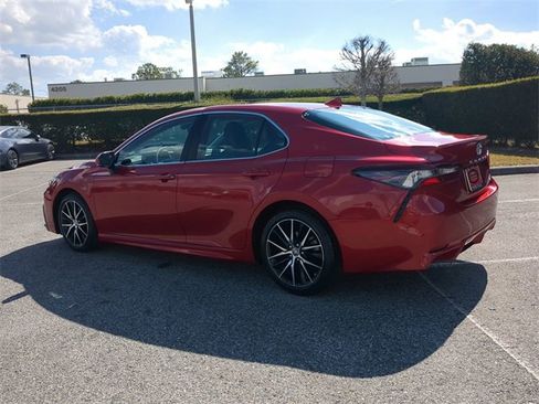 Certified 2023 Toyota Camry SE image 6