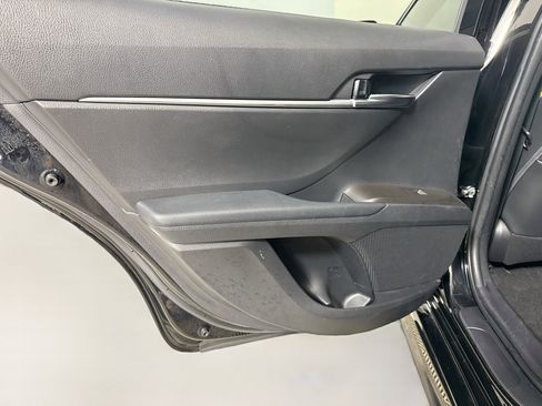 Used 2021 Toyota Camry SE FWD image 26