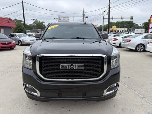 Used 2017 GMC Yukon XL Denali w/ Open Road Package AWD/4WD image 2