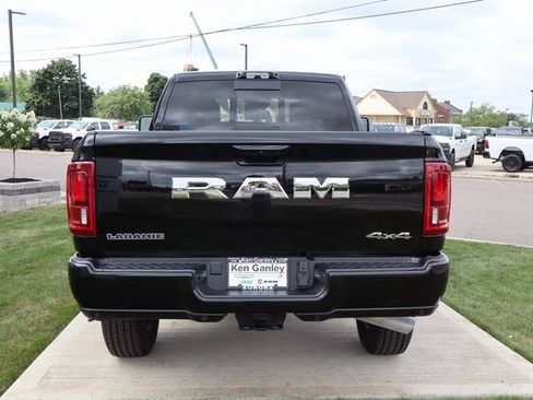 Used 2025 RAM 2500 Laramie w/ Towing Technology Group image 36