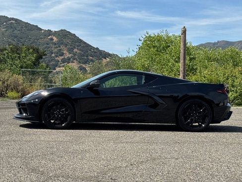 New 2026 Chevrolet Corvette Stingray Coupe w/ 1LT RWD image 7