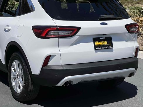 Used 2024 Ford Escape Active image 55