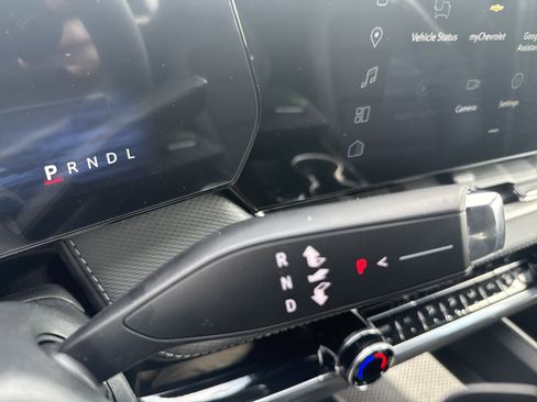 New 2026 Chevrolet Equinox LT AWD/4WD image 24