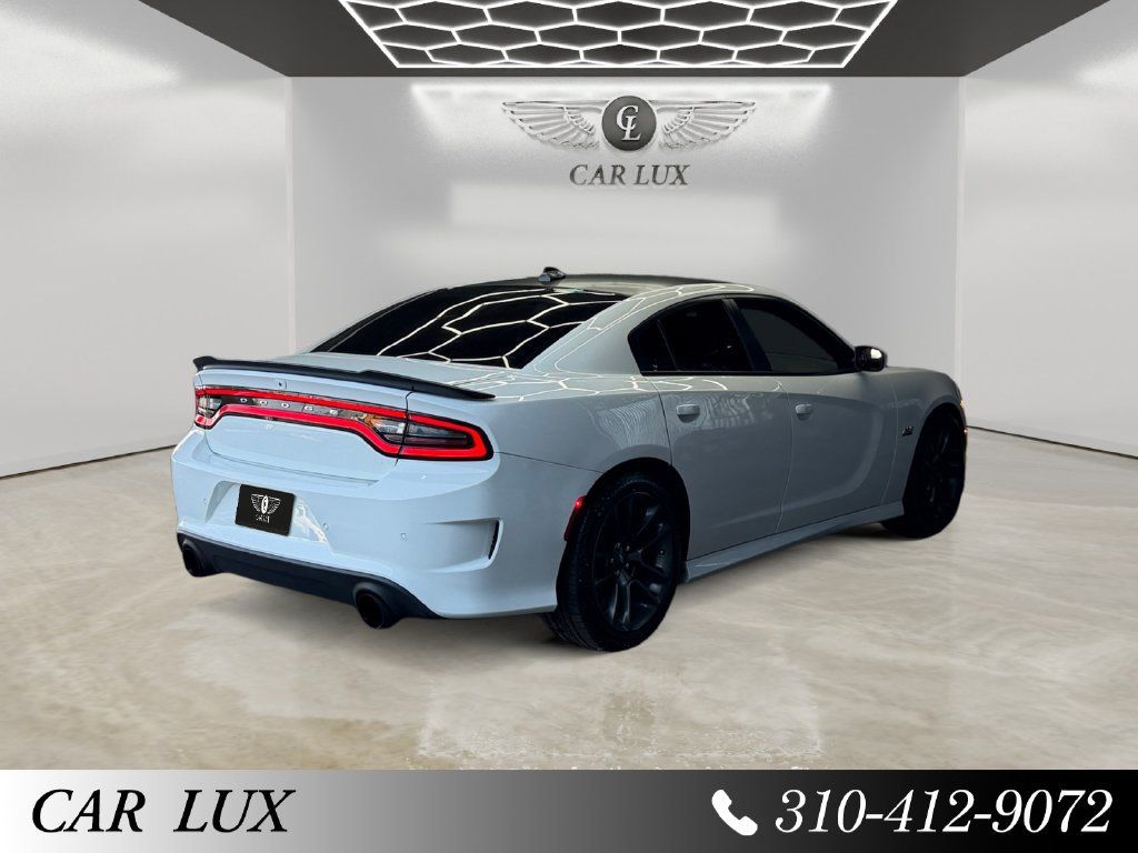 Used 2020 Dodge Charger Scat Pack RWD image 5