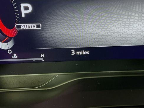 New 2026 Nissan Pathfinder Platinum image 17