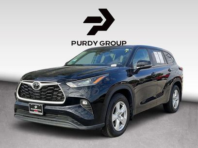 Used 2024 Toyota Highlander LE