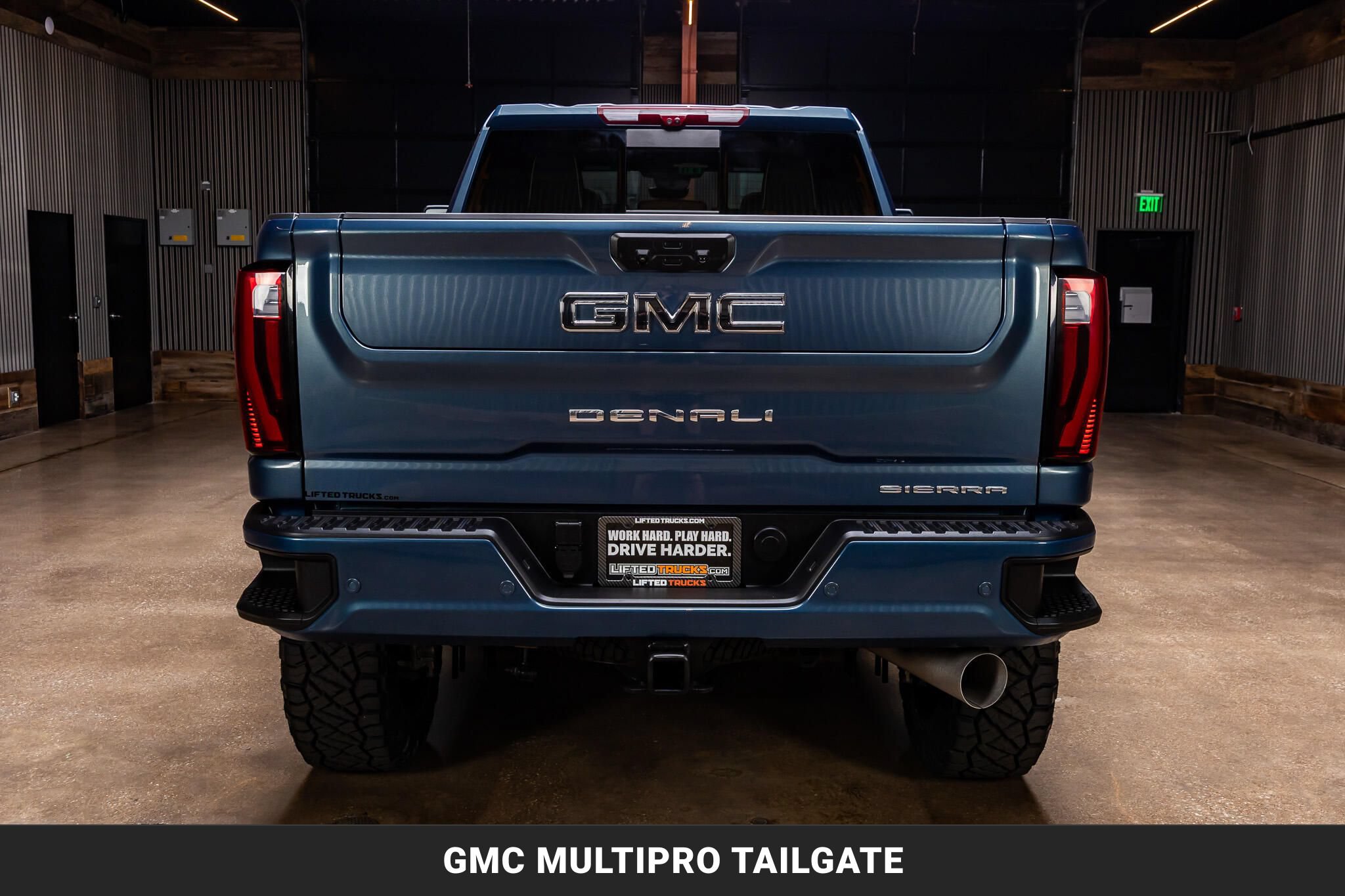 Used 2025 GMC Sierra 2500 Denali Ultimate w/ Max Trailering Package AWD/4WD image 8