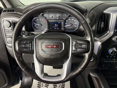 Used 2019 GMC Sierra 1500 SLT w/ SLT Premium Package AWD/4WD image 16