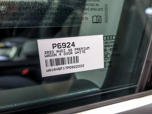 Used 2023 Audi Q8 Premium w/ Convenience Package image 40