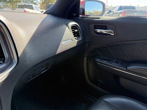 Used 2014 Dodge Charger R/T image 23