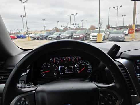 Used 2018 Chevrolet Tahoe LS image 22