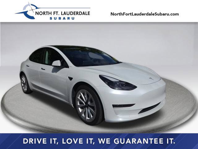 Used 2022 Tesla Model 3 Long Range AWD/4WD image 1