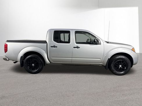 Used 2021 Nissan Frontier SV w/ SV Utility Package AWD/4WD image 34