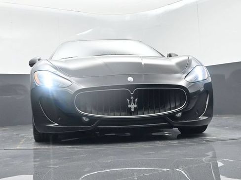 Used 2017 Maserati GranTurismo Sport RWD image 44
