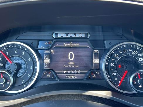 Used 2025 RAM 2500 Big Horn AWD/4WD image 34