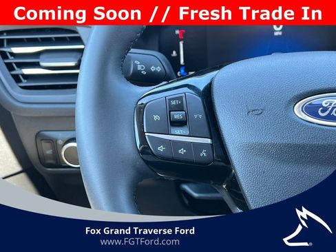 Certified 2023 Ford Escape Active AWD/4WD image 17