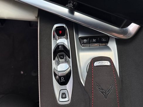 Used 2023 Chevrolet Corvette Z06 w/ Z07 Performance Package RWD image 34
