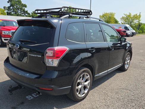Used 2018 Subaru Forester 2.5i Touring w/ Popular Package #2 AWD/4WD image 7