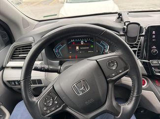 Used 2023 Honda Odyssey EX-L video 4
