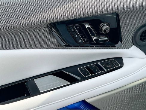 New 2025 Cadillac Optiq Sport 2 w/ LPO, Floor Liner Package image 17