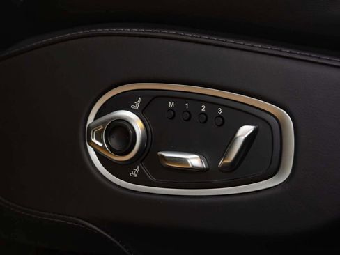 Used 2023 Aston Martin DBX 707 image 19