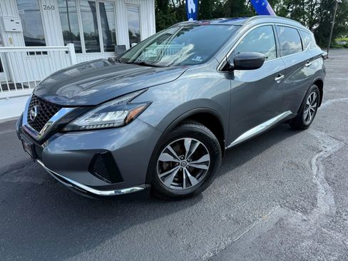 Used 2019 Nissan Murano SV image 2