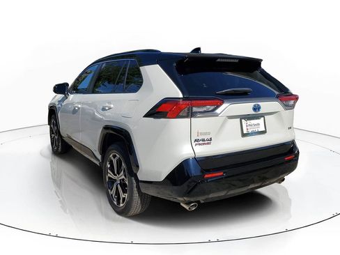 Used 2022 Toyota RAV4 XSE AWD/4WD image 4